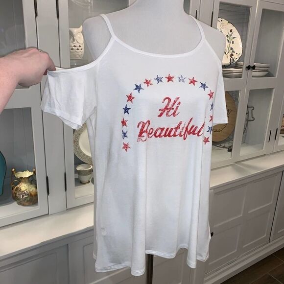 Rock & Republic “Hi Beautiful” Cold Shoulder Top - Picture 3 of 7